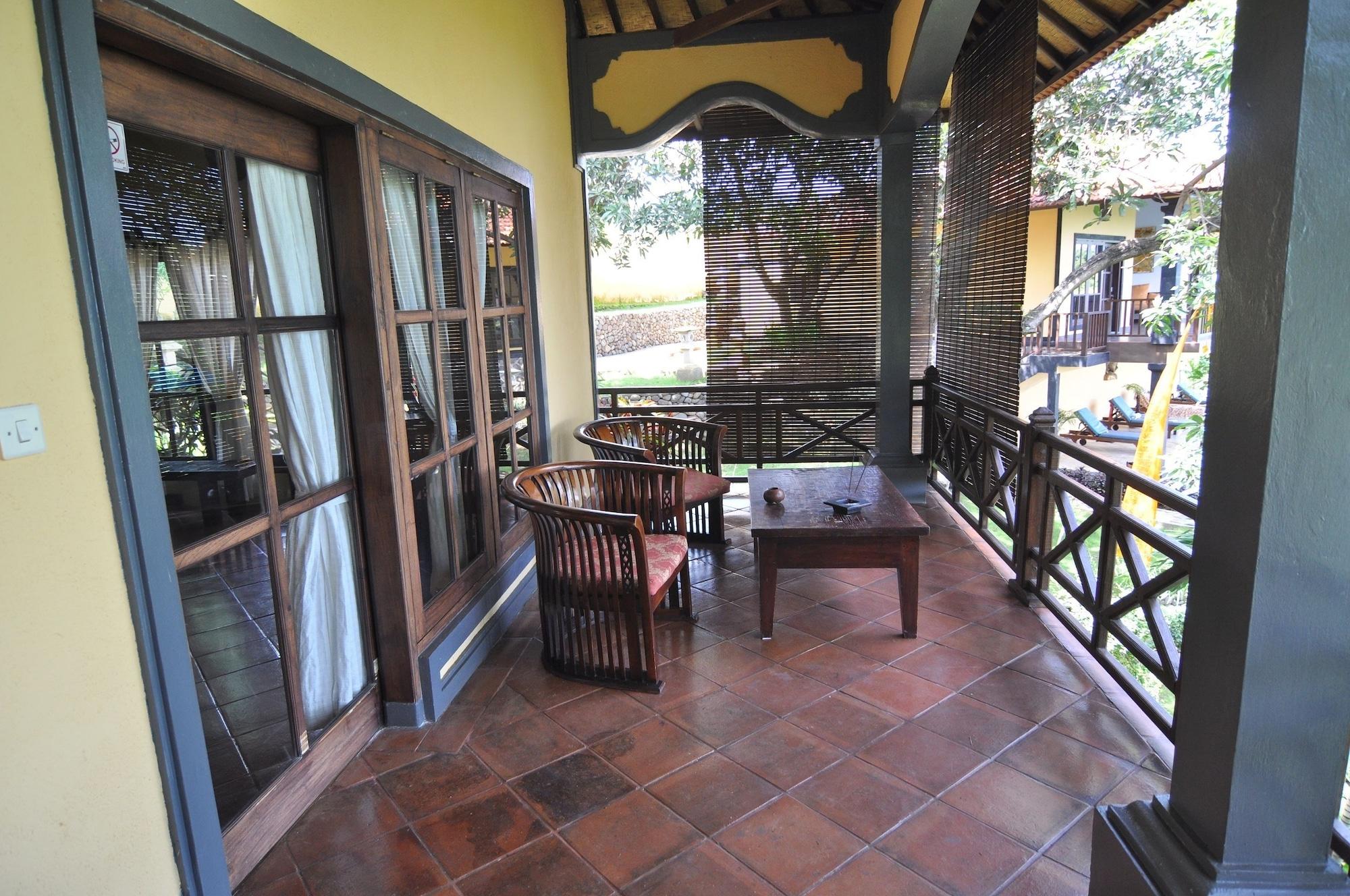 Puri Mangga Sea View Resort And Spa Ловина Экстерьер фото