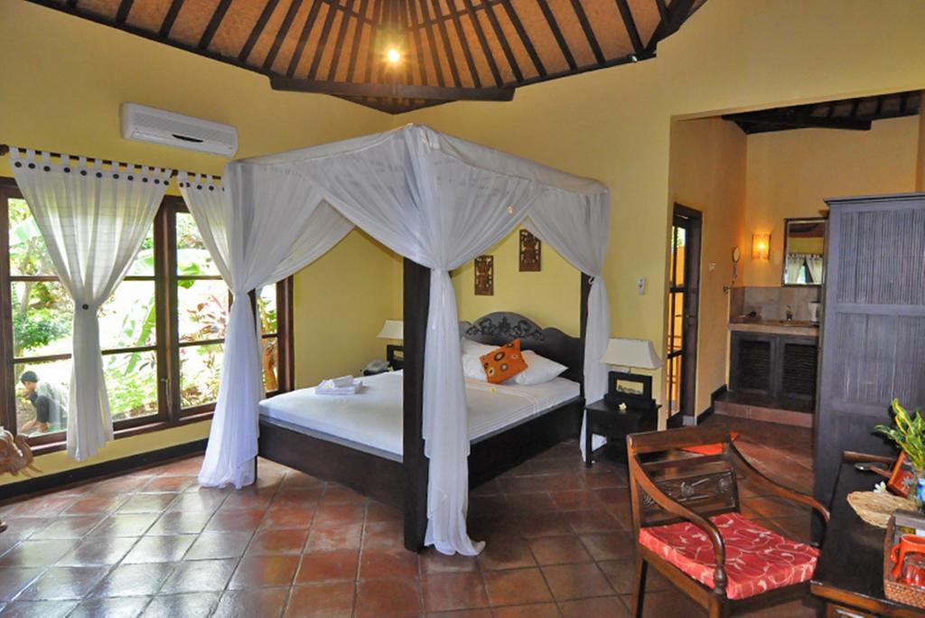 Puri Mangga Sea View Resort And Spa Ловина Экстерьер фото
