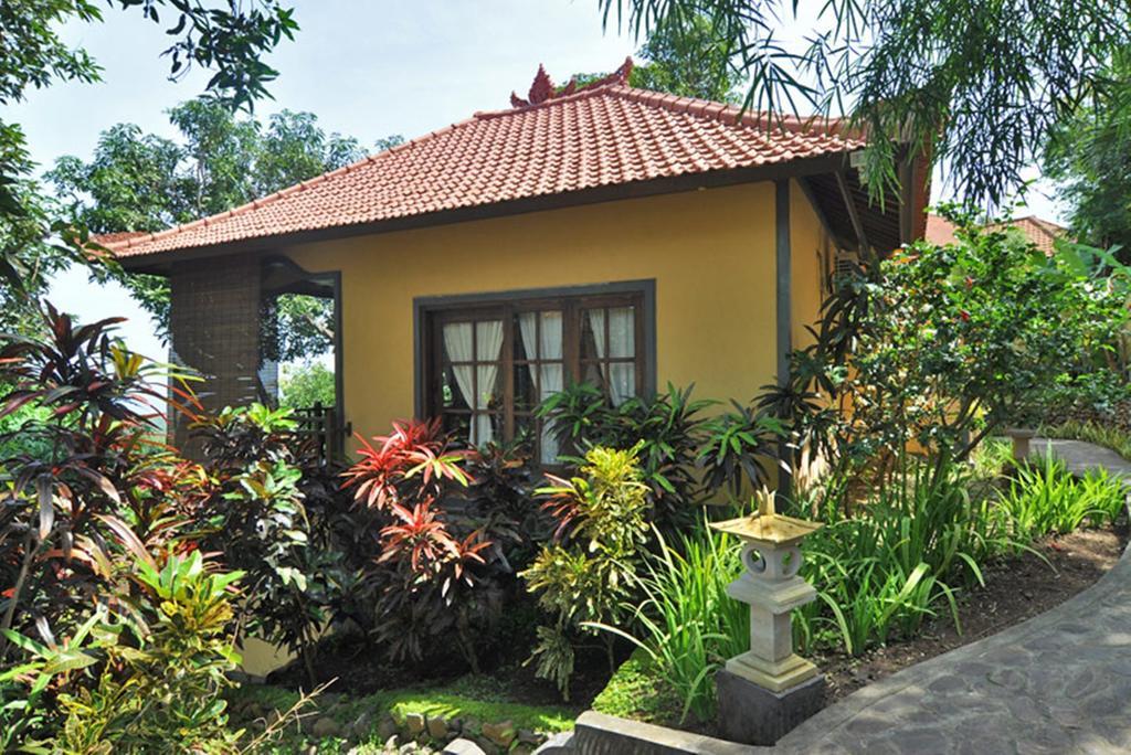 Puri Mangga Sea View Resort And Spa Ловина Экстерьер фото