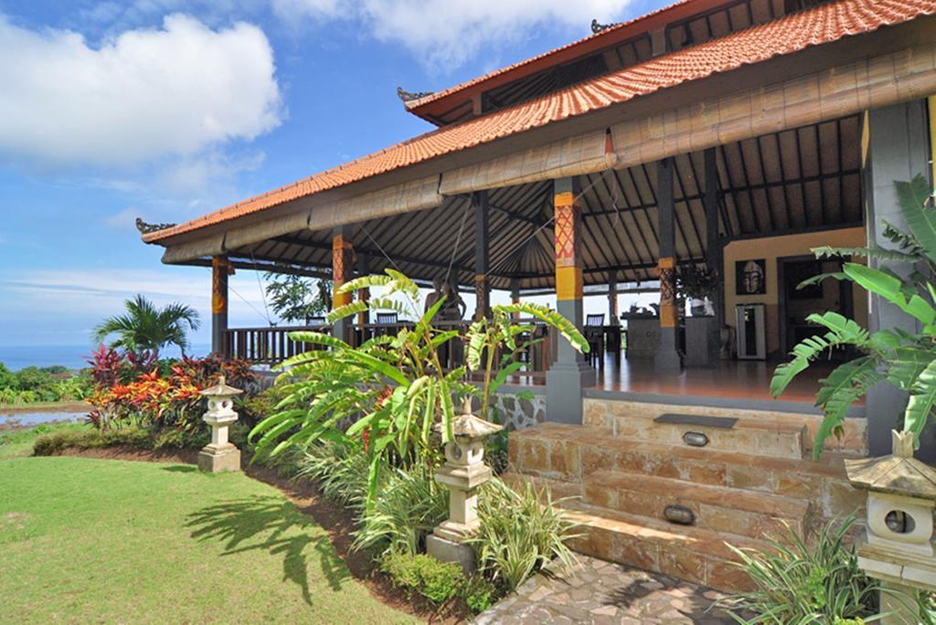 Puri Mangga Sea View Resort And Spa Ловина Экстерьер фото