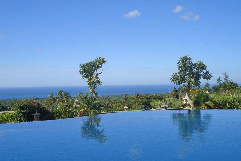 Puri Mangga Sea View Resort And Spa Ловина Экстерьер фото