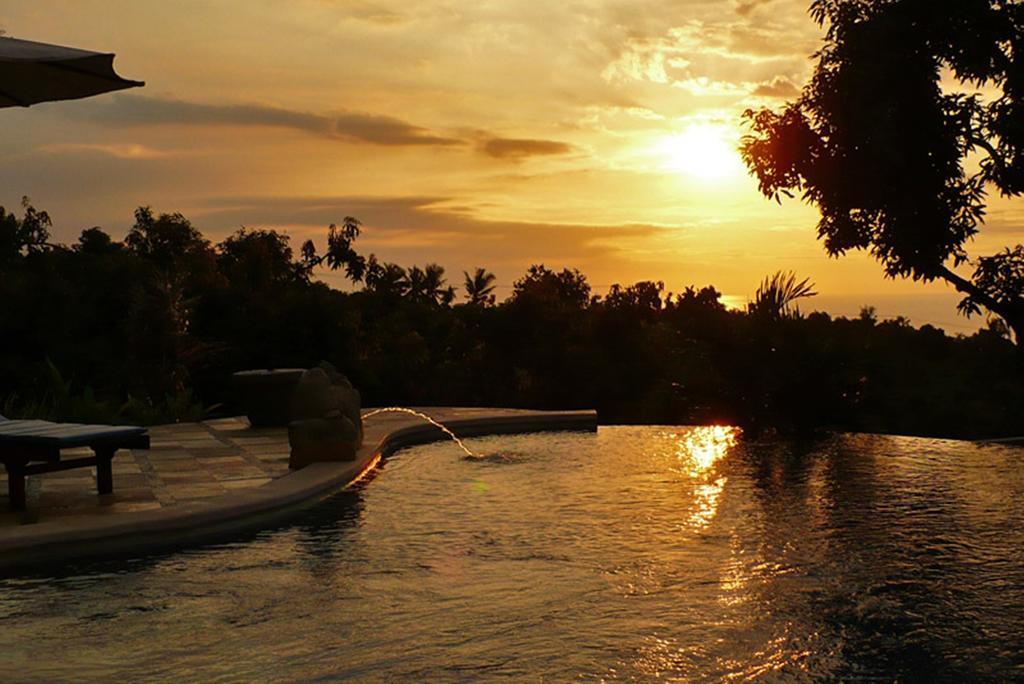 Puri Mangga Sea View Resort And Spa Ловина Экстерьер фото