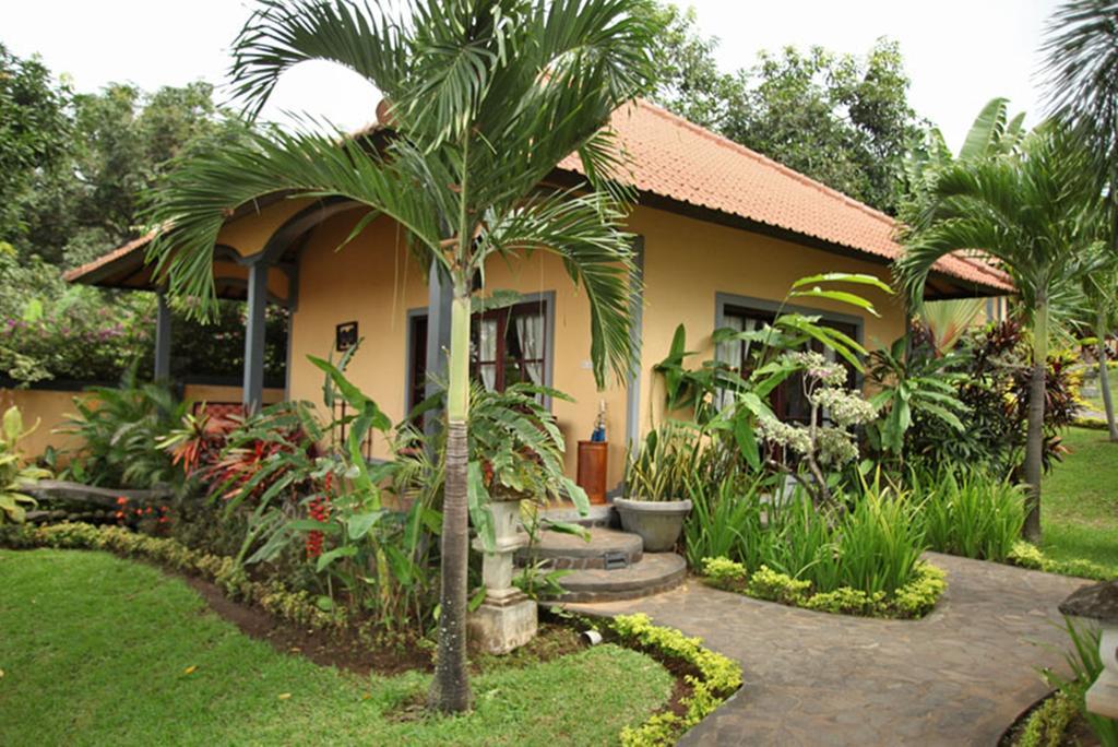 Puri Mangga Sea View Resort And Spa Ловина Экстерьер фото