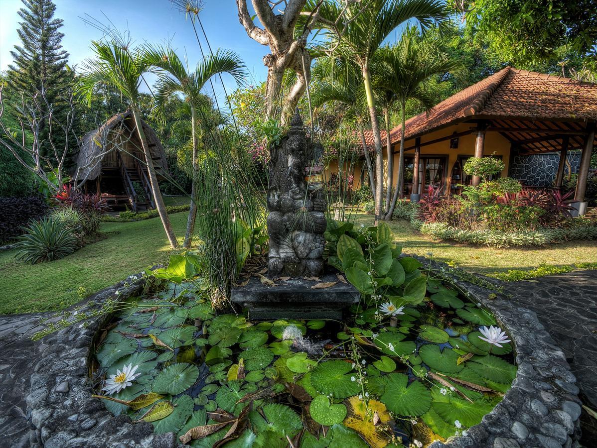 Puri Mangga Sea View Resort And Spa Ловина Экстерьер фото